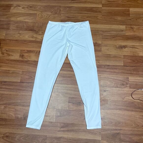 Climate Right by Cuddl Duds Womens White 2 Piece Base Layer Pajamas Set Medium - Picture 15 of 15